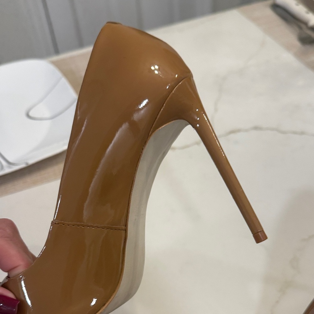 Steve Madden Women's Brown Heels - Picture 5 of 5
